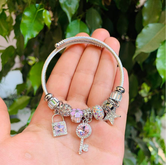Pandora Bangle