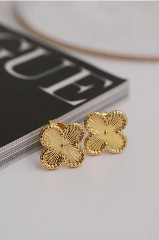 Gold Van Clief earrings