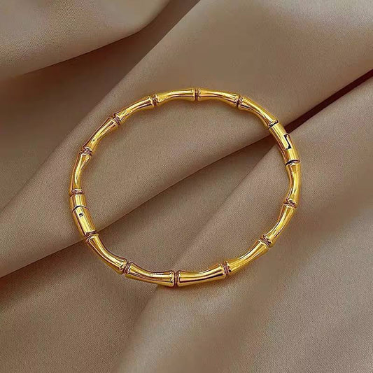 Flared bangle