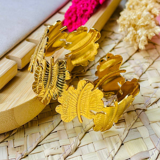 Leave Chunky Bangle