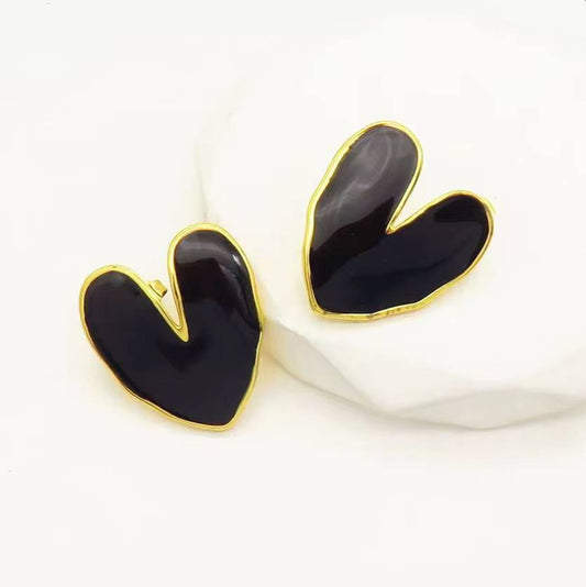 Black large earrings