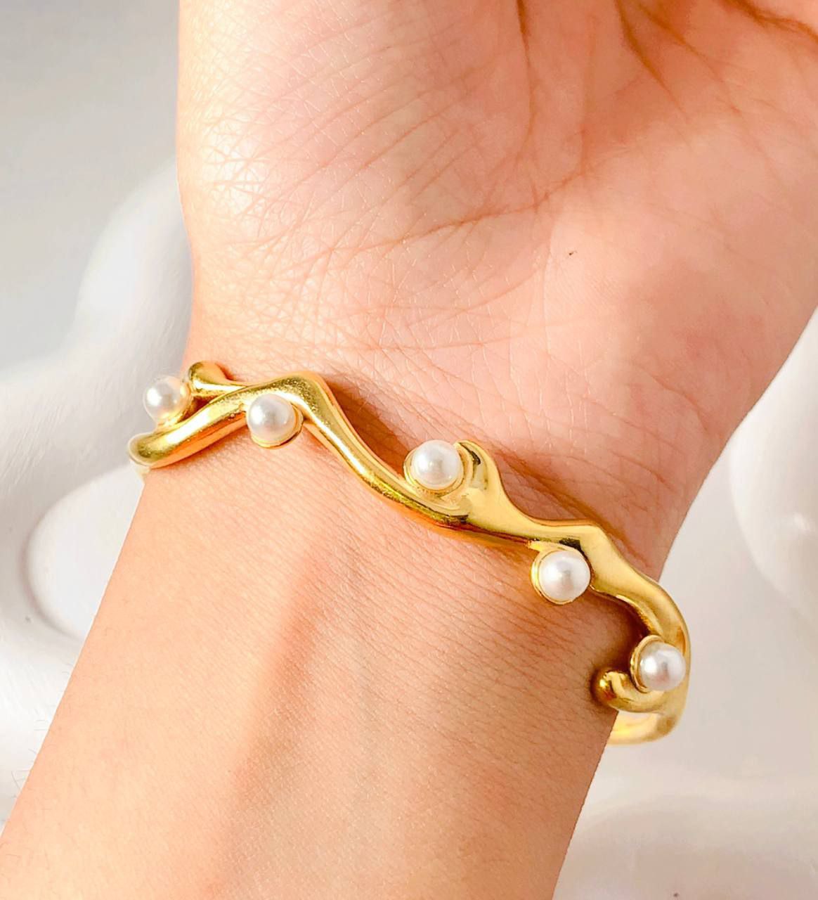 Golden Pearl bangle