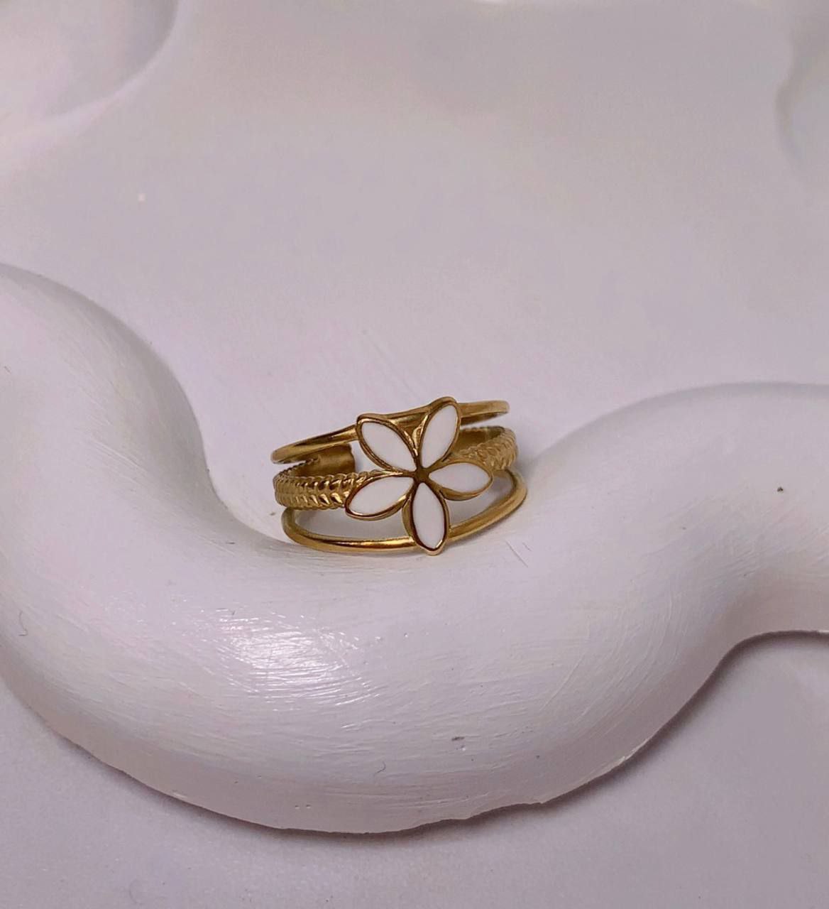 White Flower Ring