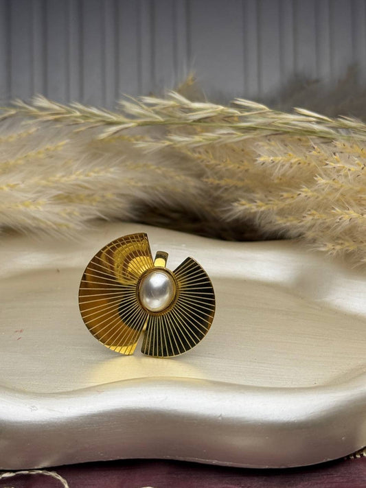 Pearl Ring