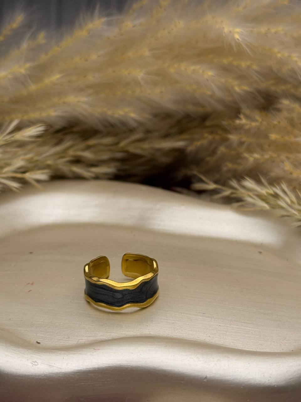 Marble Black Ring